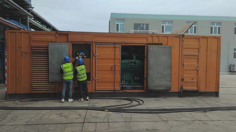 阿拉善如何检查柴油发电机组的机油油位？